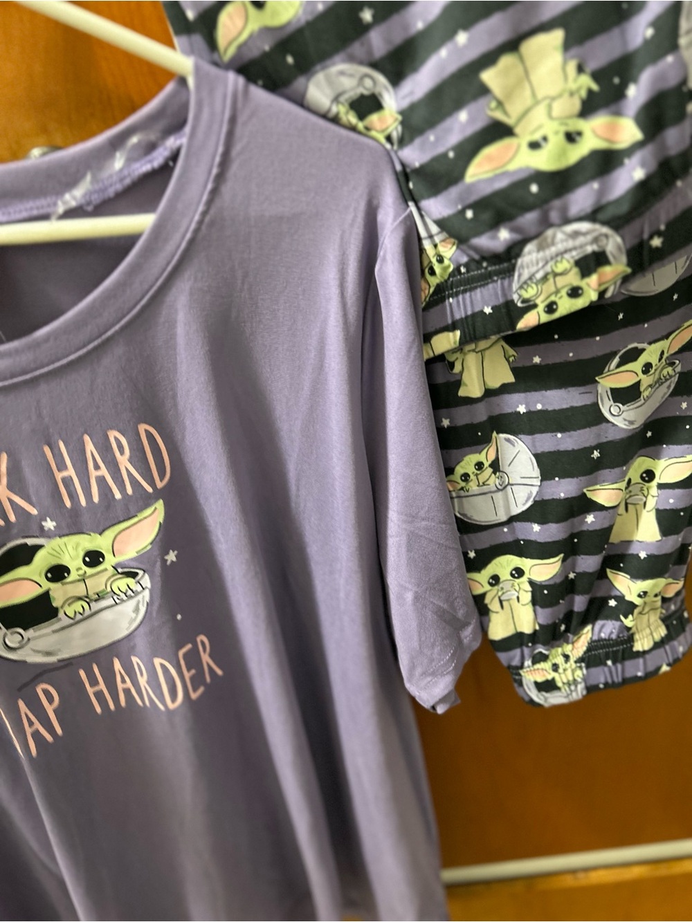 Star Wars The Child women’s pajama set - Picture 3 of 6